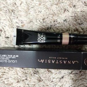 Anastasia liquid highlighter